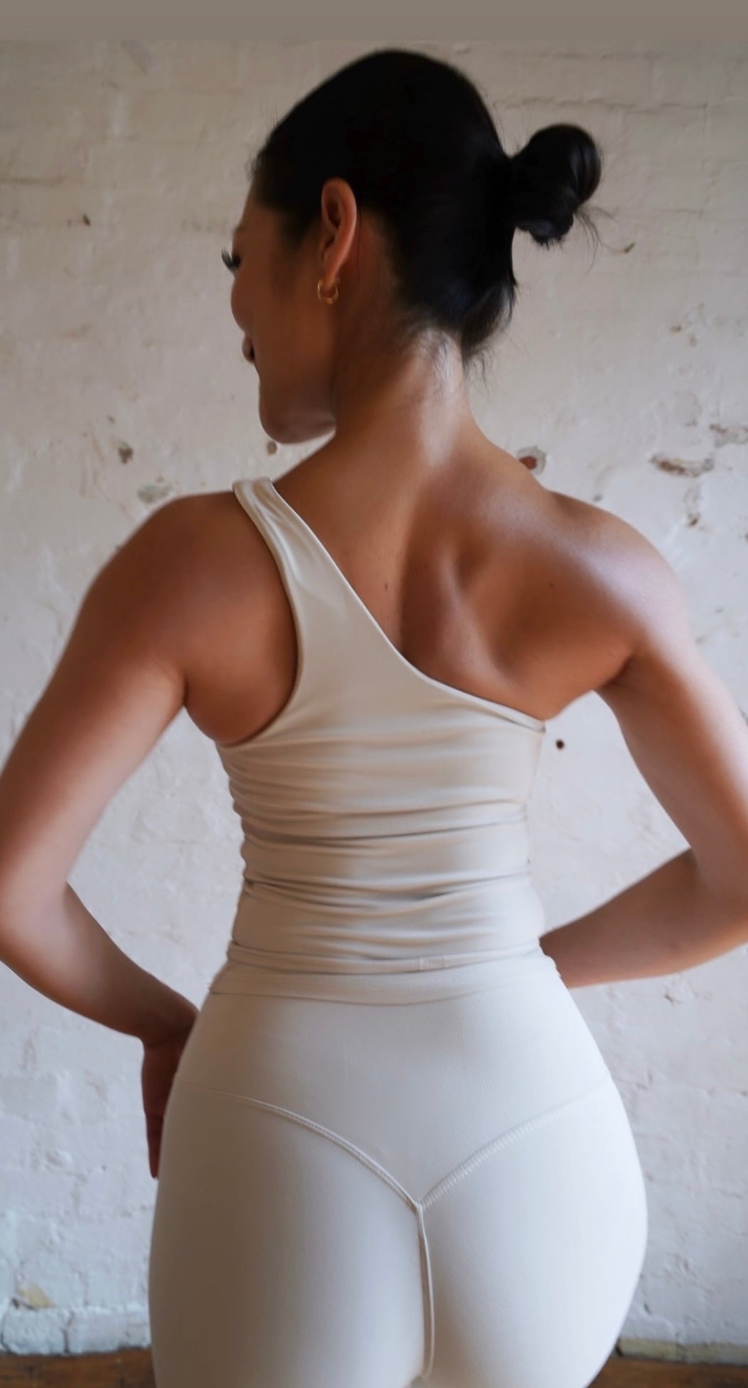 Pia Side Shoulder Tank - Cream