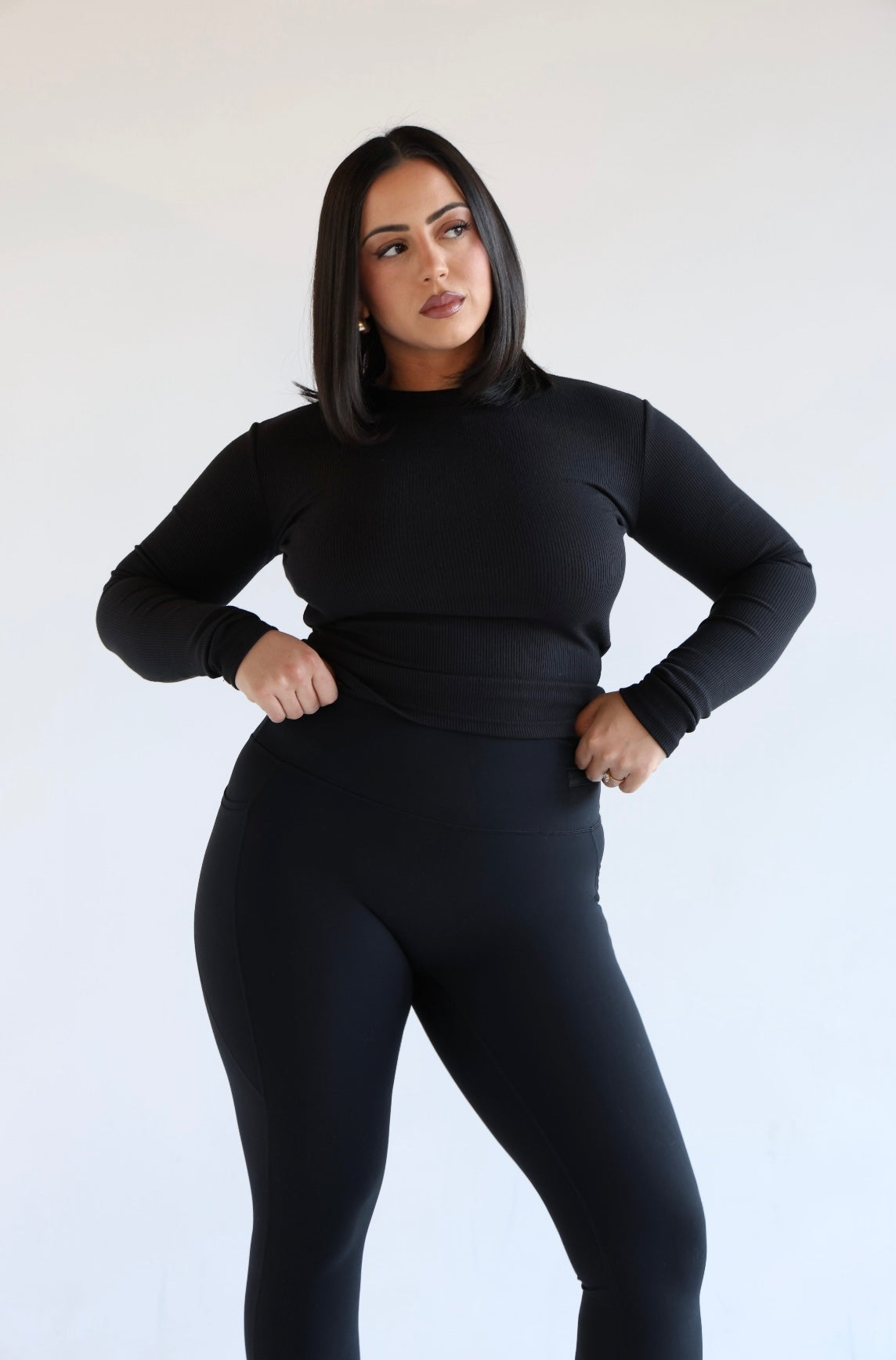 Mila Matt Side Pocket Legging - Black