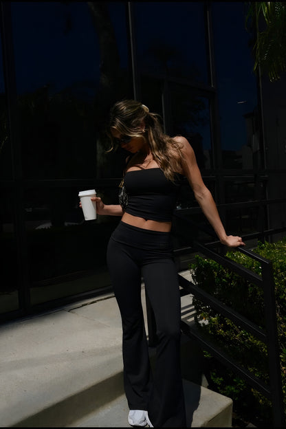 Claudia Boob Tube Crop - Вlack