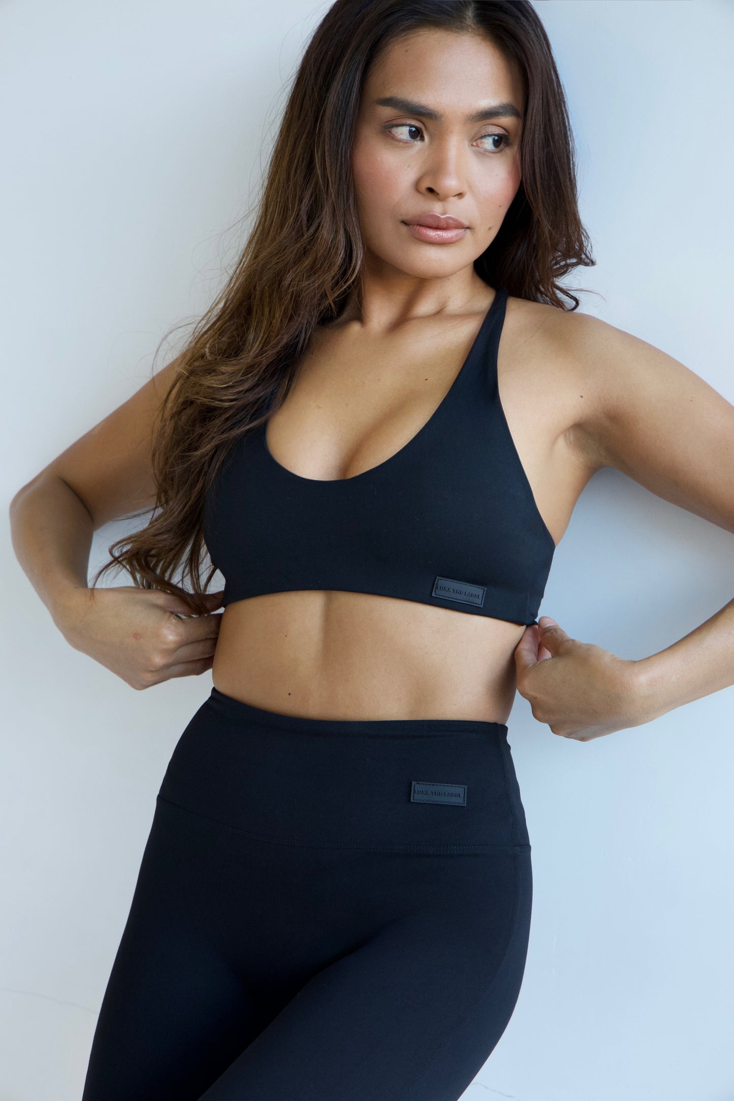 Ayla Twist-Back Crop - Black